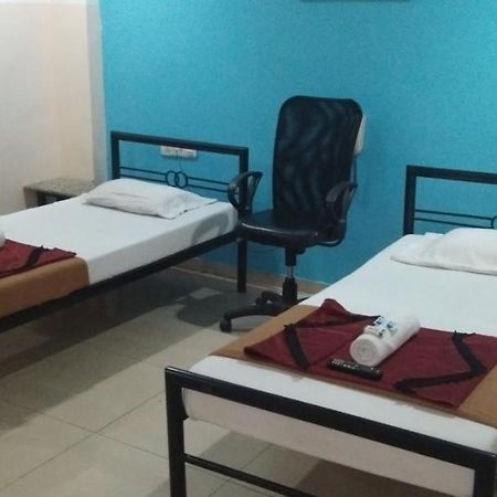 Deccan Comforts Hyderabad Exterior photo